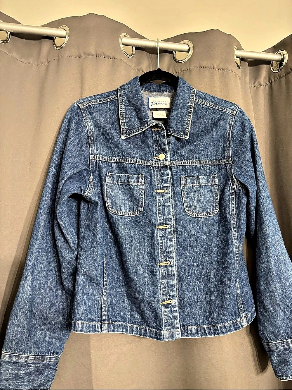 Express Blues Denim Authentic Denim Jacket in Blue Size Medium Like New